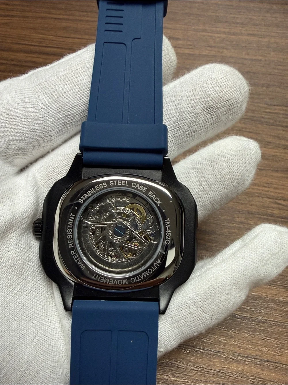 N/A sleek blue